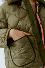 Load image into Gallery viewer, Oui Reversible Quilted Jacket
