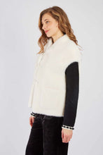 Load image into Gallery viewer, Derhy Reglisse Button Faux Fur Gilet