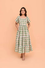 Load image into Gallery viewer, Dream Colleton Dress