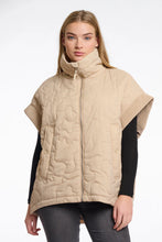 Load image into Gallery viewer, Rino & Pelle Caitlyn Quilted Cape