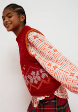 Load image into Gallery viewer, Dr Bloom Jumpy Chunky Vest