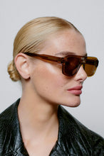 Load image into Gallery viewer, A.Kjaerbede Kaya Sunglasses