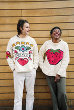 Load image into Gallery viewer, Amano Strawberry Cotton Pullover