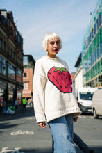 Load image into Gallery viewer, Amano Strawberry Cotton Pullover