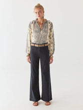 Load image into Gallery viewer, Maison Hotel Stephanie Blouse