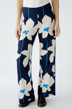 Load image into Gallery viewer, Oui Dark Blue Flower Trousers
