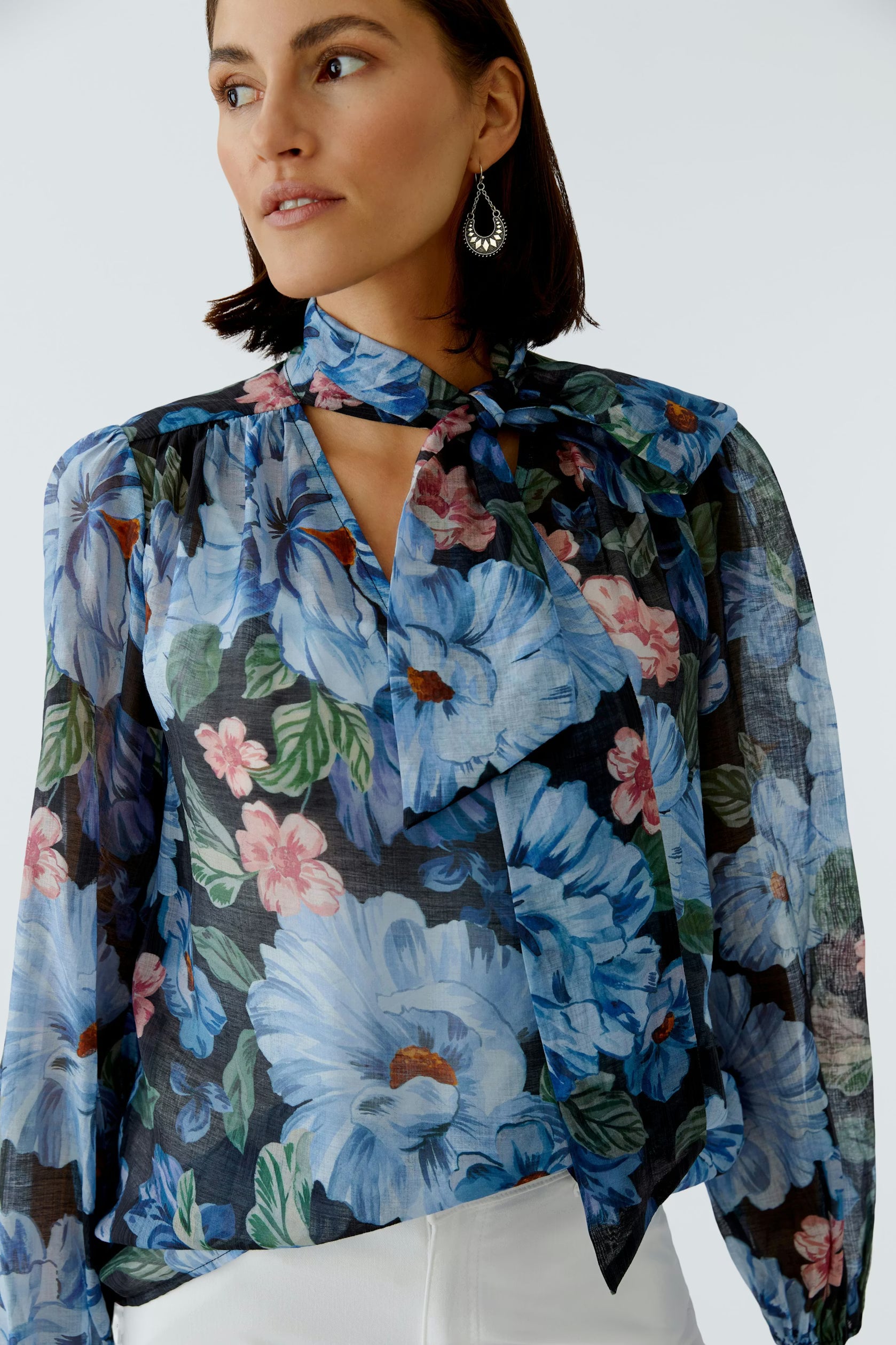 Oui Bold Navy Floral Tie Blouse
