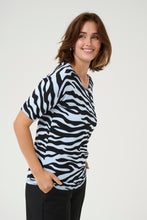 Load image into Gallery viewer, Kaffe Kaliz Zebra Pullover
