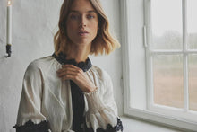 Load image into Gallery viewer, Gustav Annsofie Lace Collar Stripe Blouse
