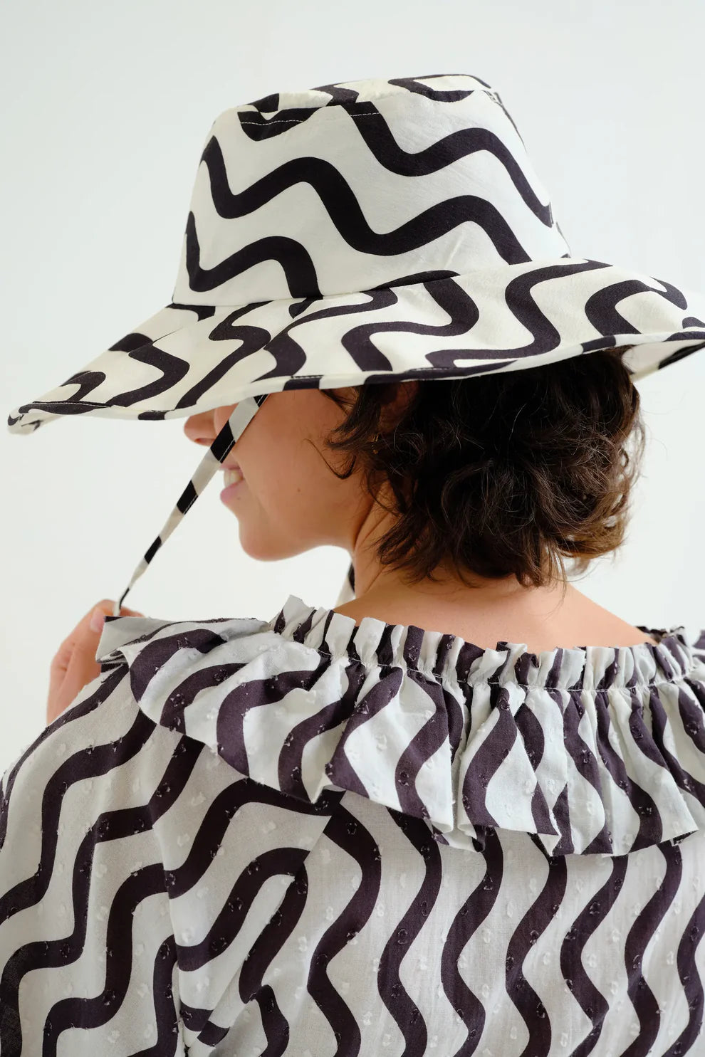 Compania Fantastica Wave Hat
