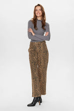 Load image into Gallery viewer, Numph Gigi Leopard Wide Jeans
