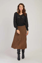 Load image into Gallery viewer, Derhy Galante Knitted Midi Skirt
