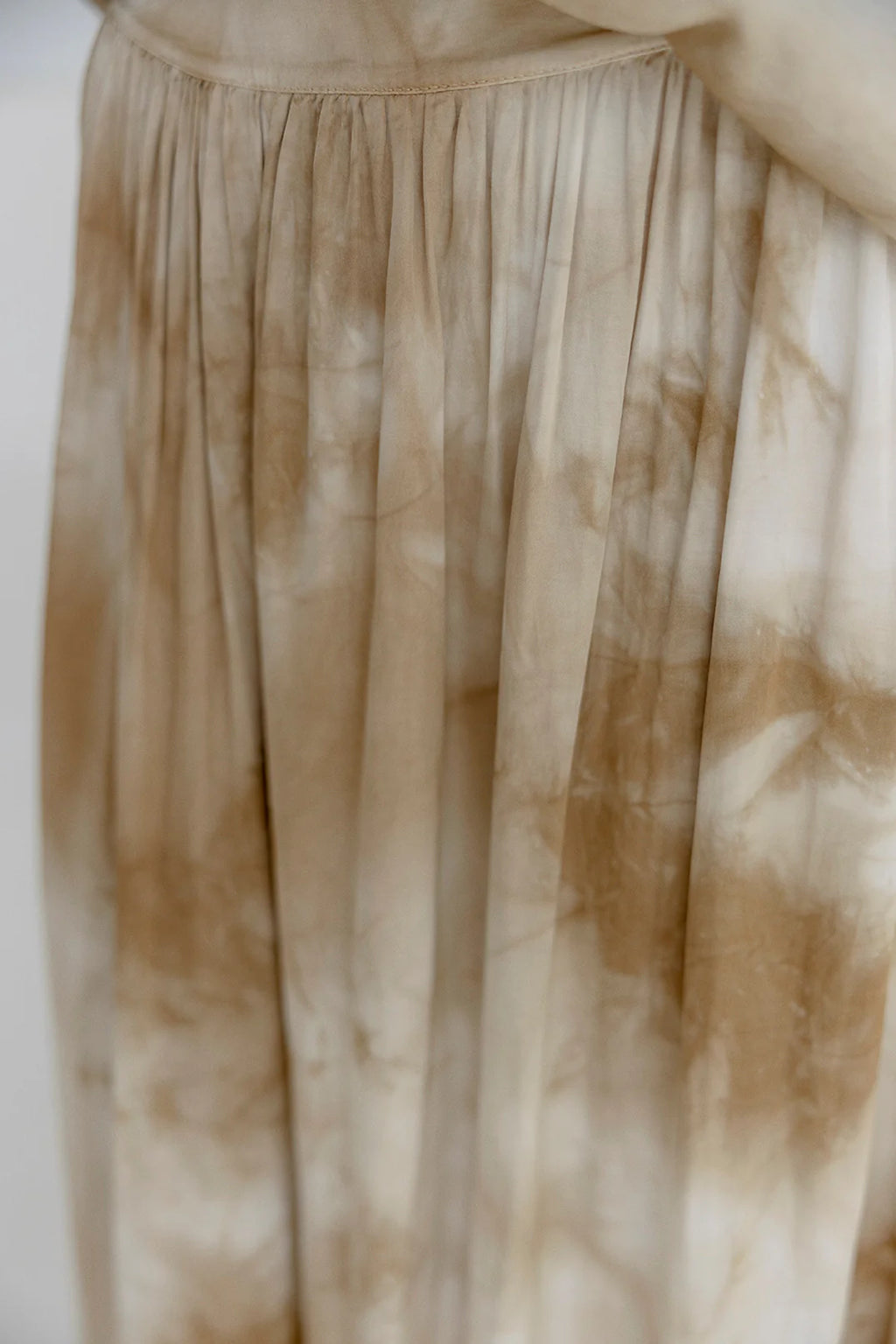 Project AJ117 Robine Dye Skirt