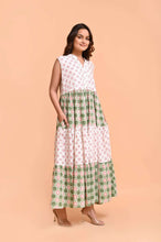 Load image into Gallery viewer, Dream Geisha Dress
