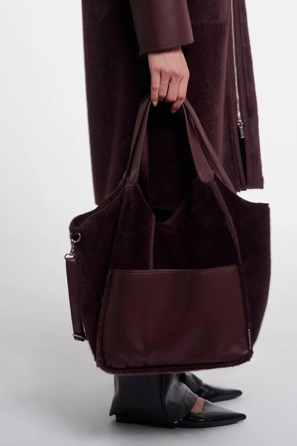 Rino & Pelle Chi Fur lined Handbag
