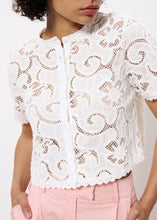 Load image into Gallery viewer, Frnch Aelya Lace Cropped Shirt
