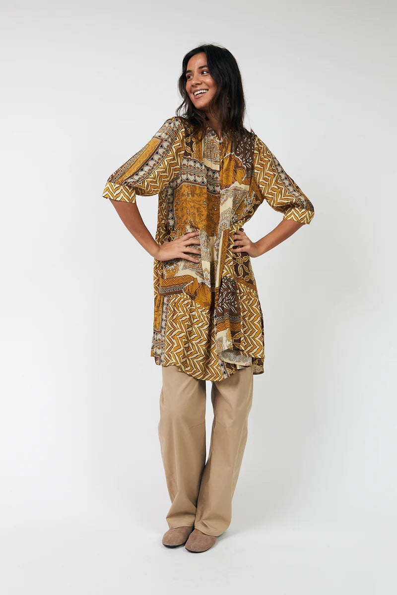 Lollys Laundry Sabine Short Gold Printed Dress