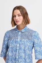 Load image into Gallery viewer, Atelier Reve IrNoire Blue Paisley Shirt
