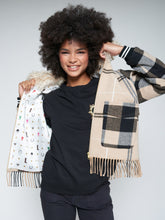 Load image into Gallery viewer, Vilagallo Checked Wool Fringed Jacket
