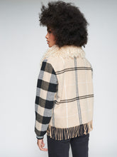 Load image into Gallery viewer, Vilagallo Checked Wool Fringed Jacket
