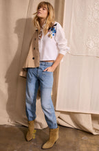 Load image into Gallery viewer, Oui Sequin Embellished Shirt
