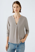 Load image into Gallery viewer, Oui Long Sleeve V Neck Top
