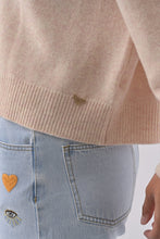 Load image into Gallery viewer, Orfeo Wayra Round Neck Cardigan
