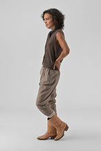 Load image into Gallery viewer, Orfeo Nalani Scarf Gilet
